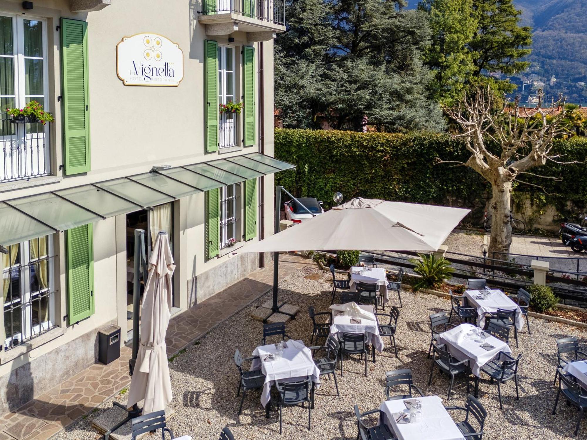 Hotel Ristorante La Vignetta Cernobbio Exteriör bild