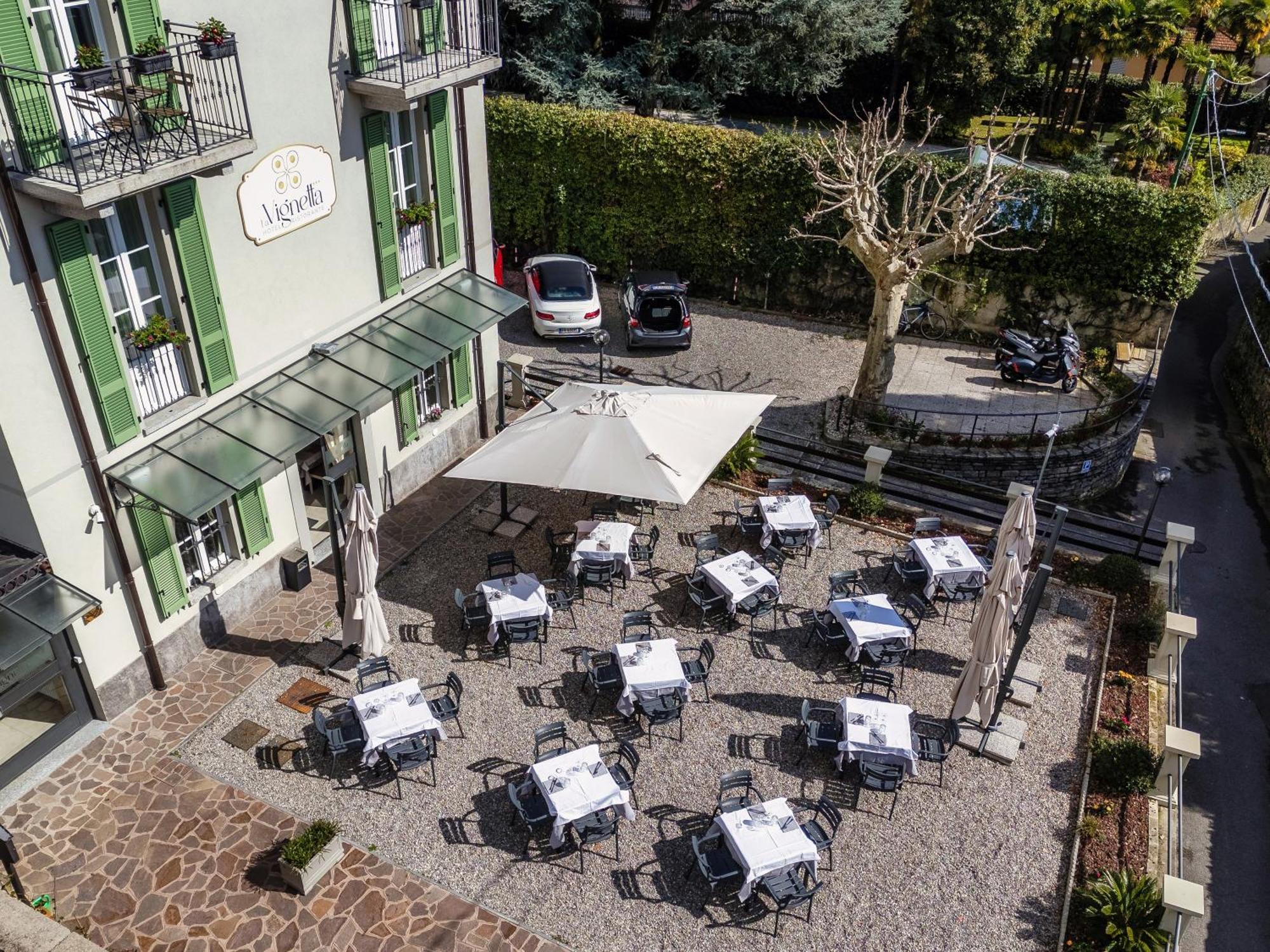 Hotel Ristorante La Vignetta Cernobbio Exteriör bild