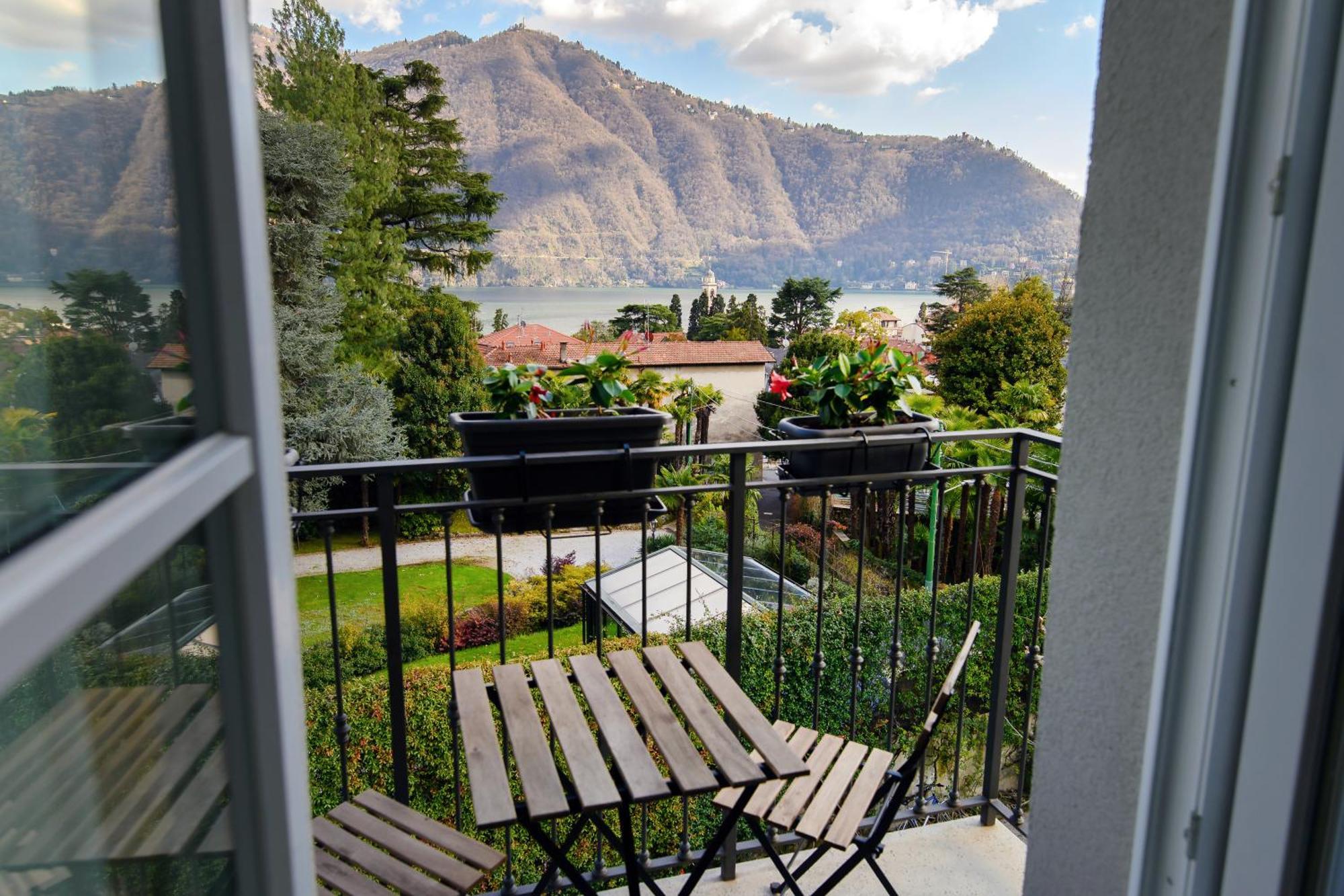 Hotel Ristorante La Vignetta Cernobbio Exteriör bild